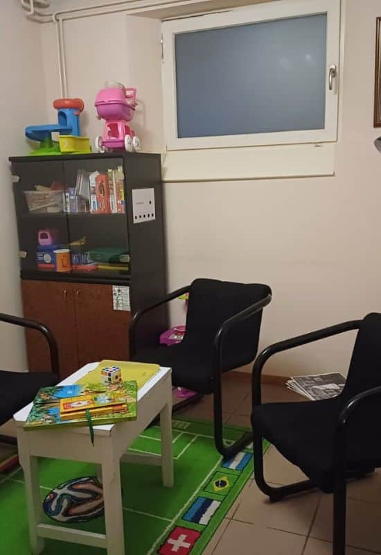 Defektolog u radu sa detetom